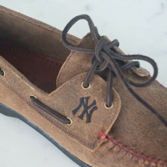 Allen Edmonds Brown Suede Boat Shoe Loafers with Black Laces main image 11